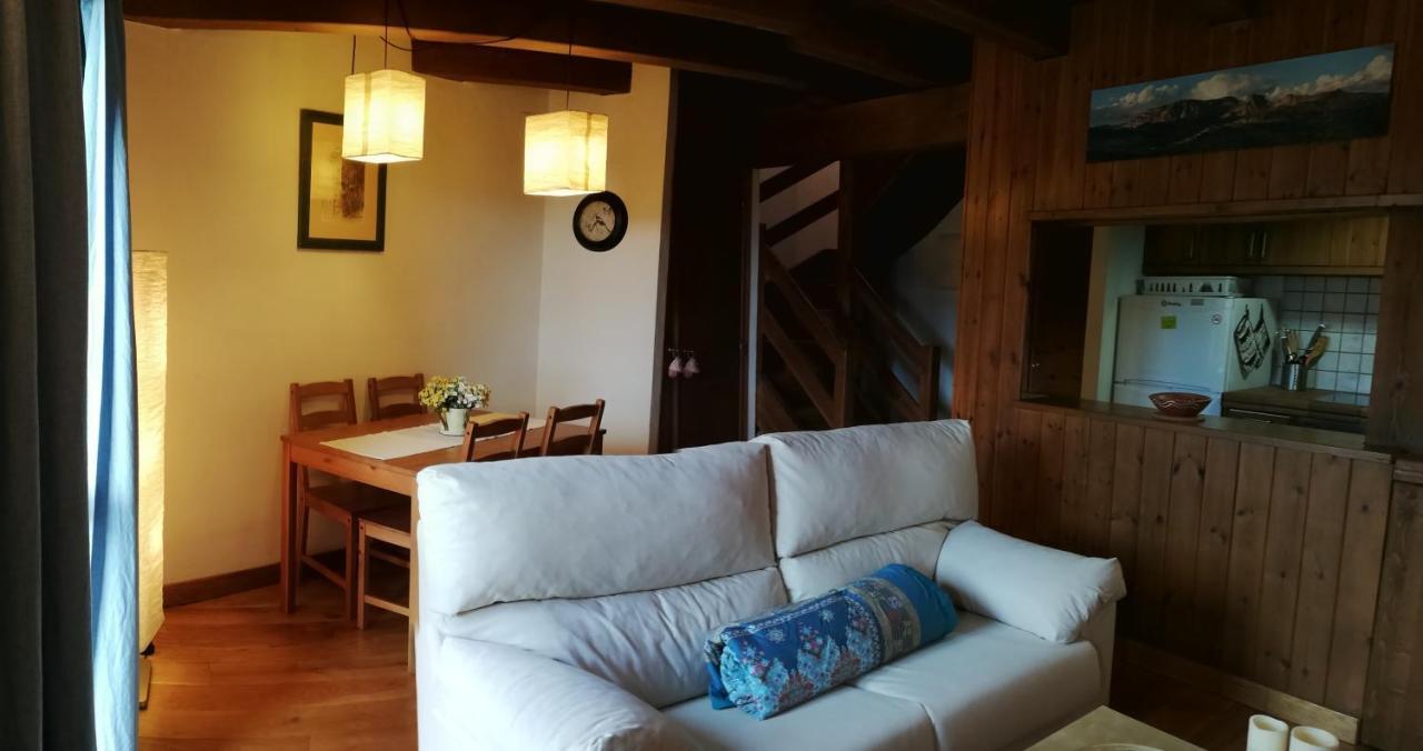 Coqueto Apartamento Duplex En Roda de Isábena Zewnętrze zdjęcie