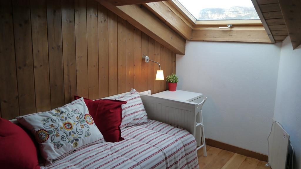 Coqueto Apartamento Duplex En Roda de Isábena Zewnętrze zdjęcie